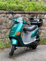 Piaggio ~°5000km~° Top°~ Vespa Skr Skipper 2 takt Roller - PIAGGIO SKR