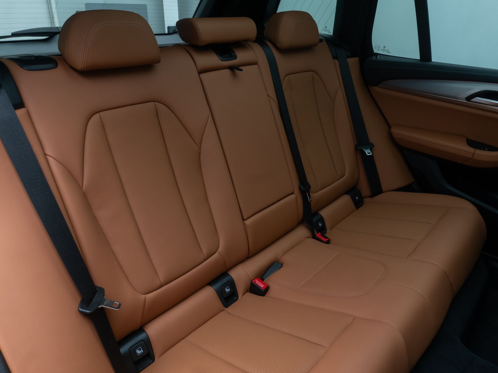 Fahrzeugabbildung BMW X3 M40d Panorama Kamera DAB H/K AHK Komfort 20"