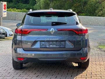 Bild 6 Renault Megane BLUE dCi 115 Intens Grandtour