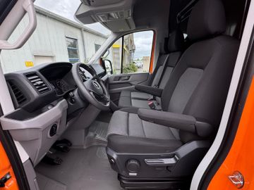Volkswagen Crafter - 12