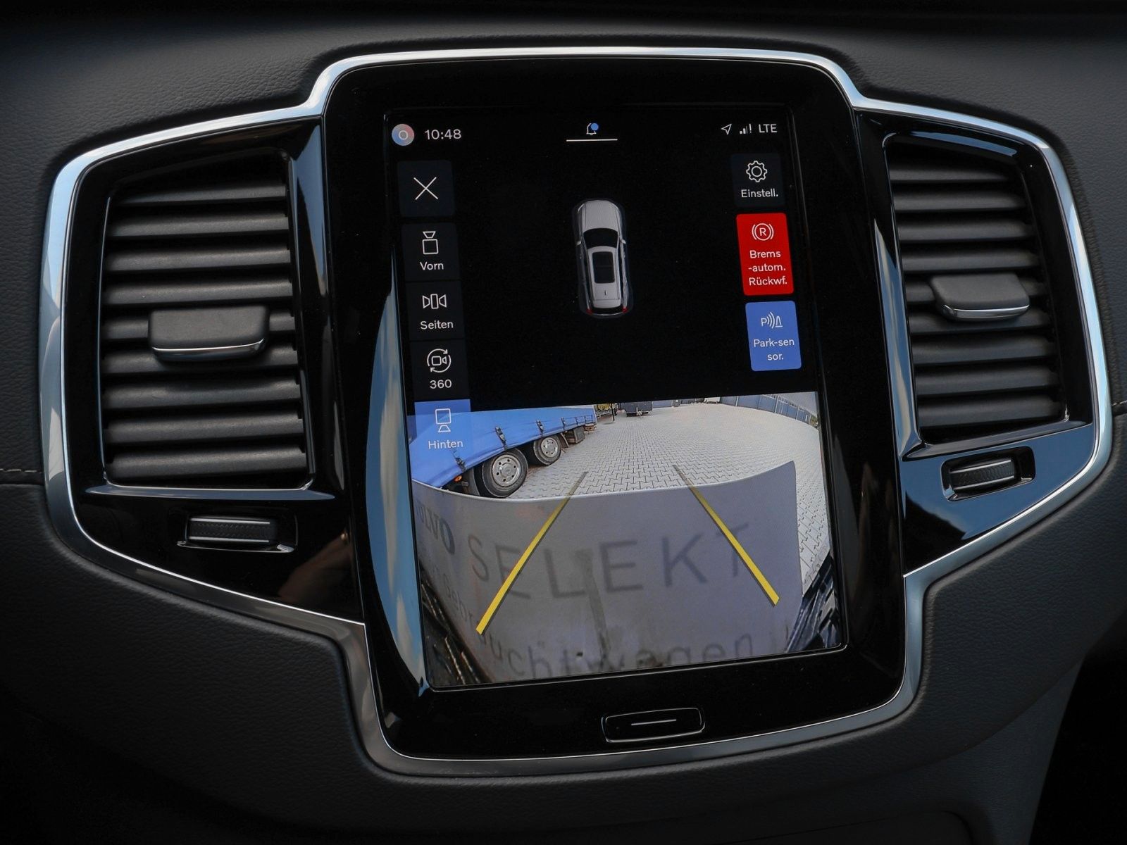 Volvo XC90 Plus Dark Recharge Plug-In Hybrid AWD foto 13