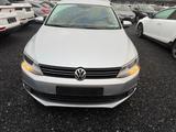 Volkswagen Jetta VI Comfortline BMT 1.6 TDI - Volkswagen Jetta Comfortline mit Diesel-Antrieb