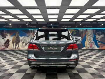 Mercedes GLE 250 - 6