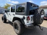 Jeep Wrangler Unlimited Rubicon LED Seilwinde Höher - Jeep Wrangler: Rubicon