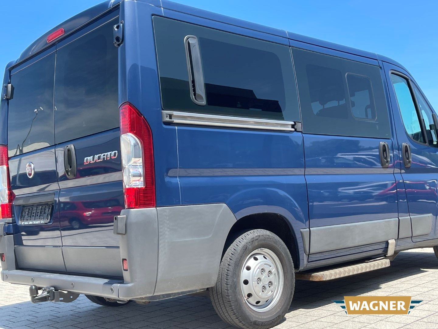 Fahrzeugabbildung Fiat Ducato Kombi 30 130 Multijet Klimaanlage 8-Sitze