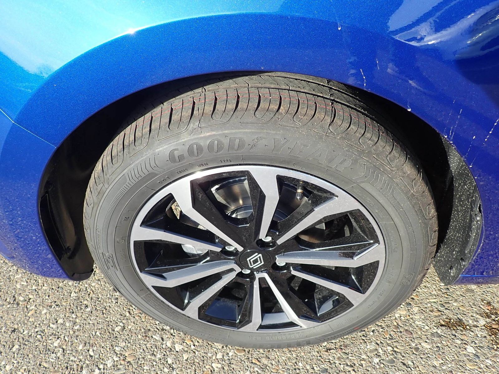 Fahrzeugabbildung Renault Clio KISS TCe 90