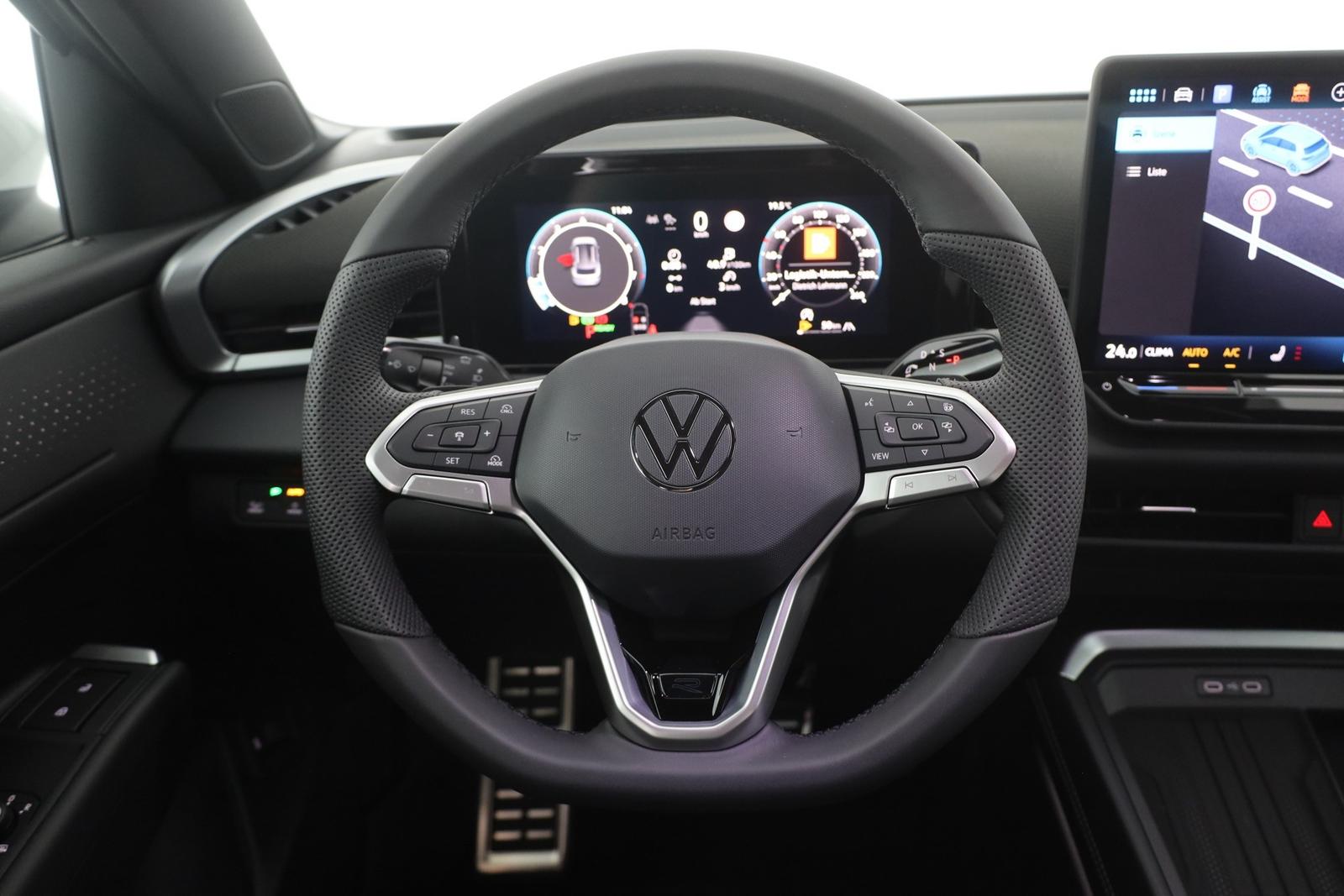 Volkswagen T-Roc R-Line 1.5 eTSI DSG n.Modell LED ACC AHK