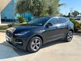 Jaguar E-Pace 2.0d SE awd possibilità noleggio n - Jaguar E-PACE SE mit Hybrid-Antrieb (Diesel-Elektro)