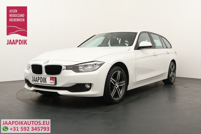 BMW 318 3-serie Touring BWJ 2014 318d 150 PK Busines