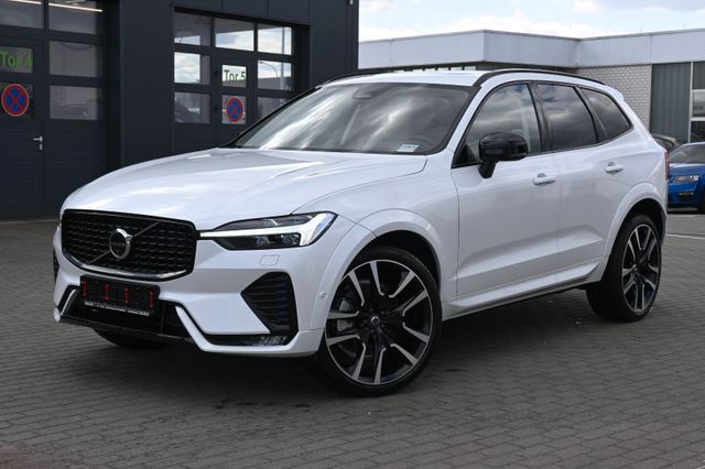 Volvo XC60 B5 AWD Ultra Dark*LUFT*360°*ACC*B&W*AHK
