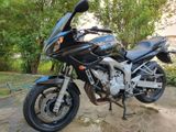 Yamaha FZ 6 RJ14 Sporttourer mit ABS aus 1. Hand - YAMAHA R1 SP