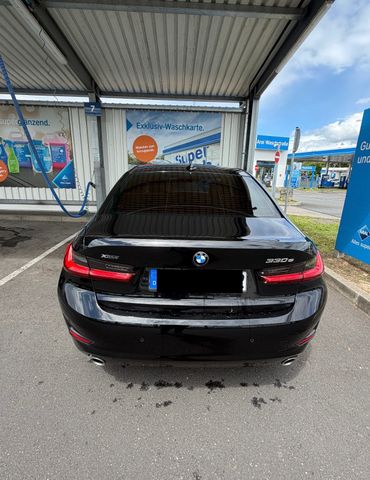 BMW 330e xDrive Advantage Automatik Advantage