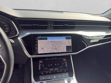 Audi A6 - 12