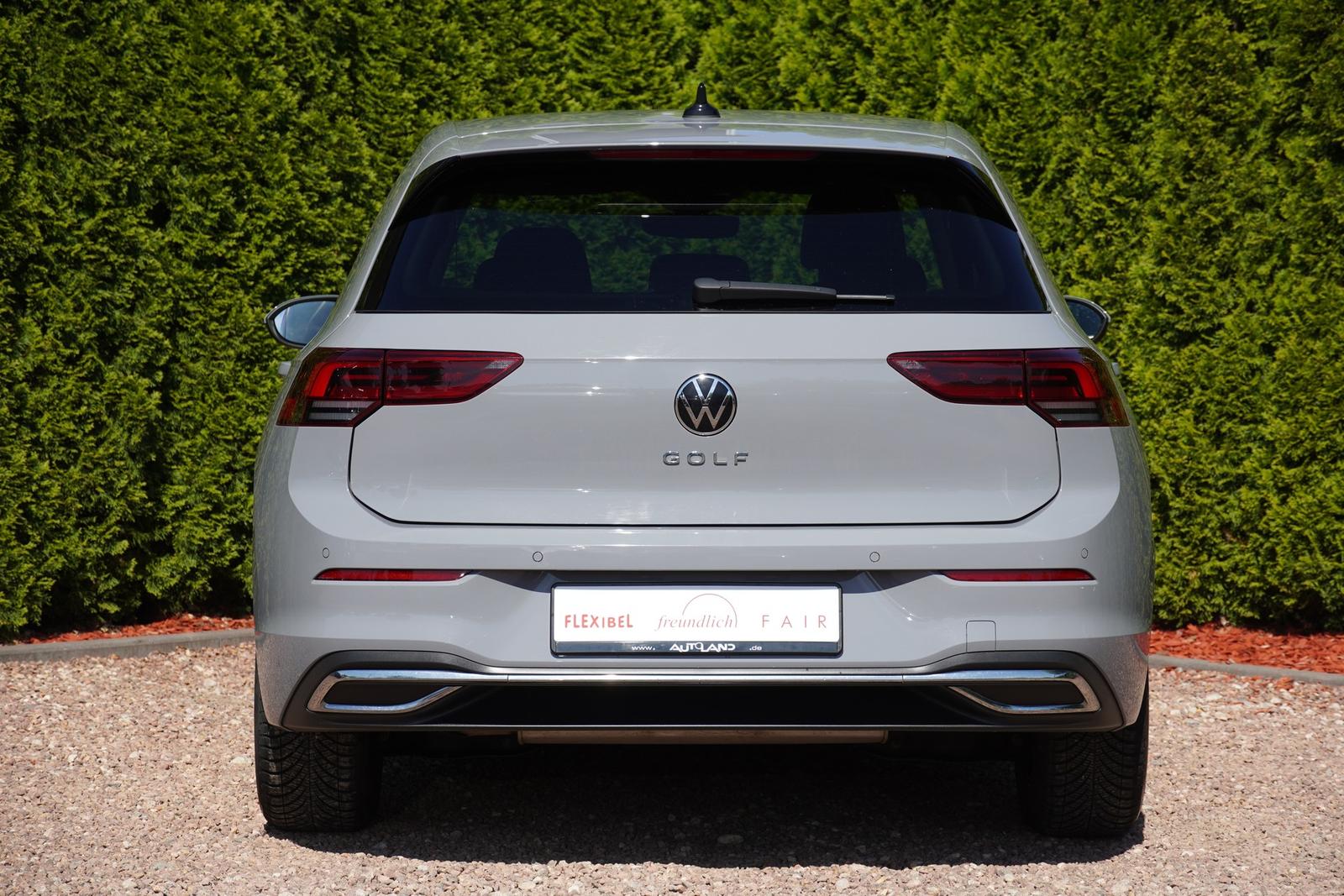 Volkswagen Golf VIII 1.5 TSI Active LED ACC Standheizung, миниатюра 4