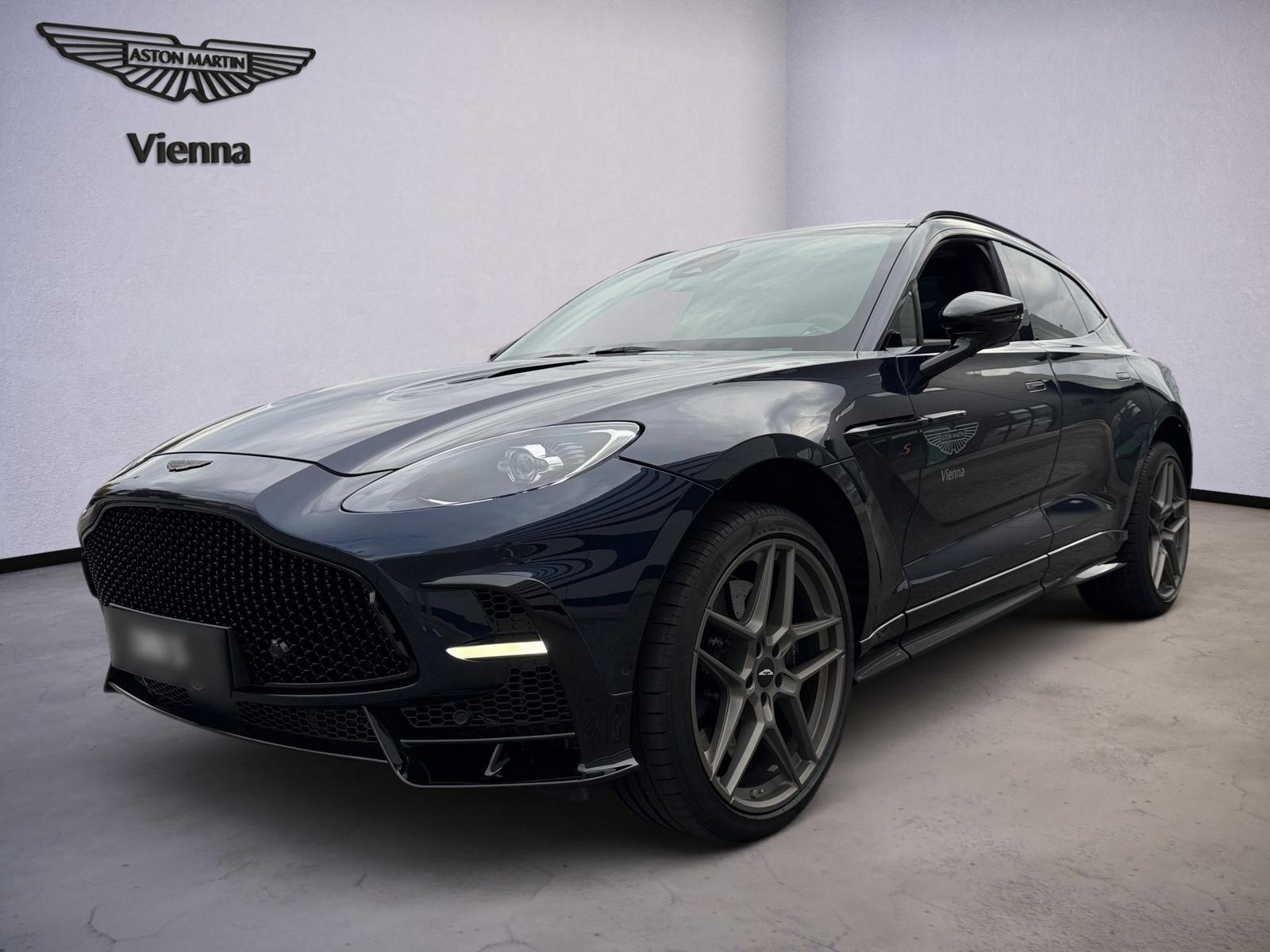 Aston Martin DBX