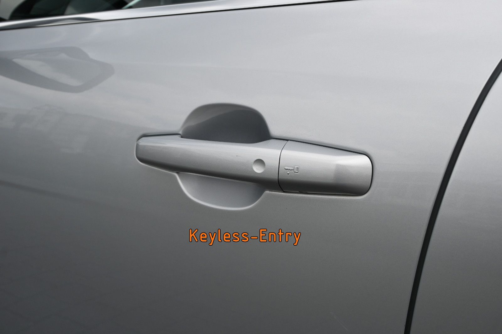 Fahrzeugabbildung Jaguar F-Pace D300 R-DYNAMIC SE AWD °ACC°AHK°HUD°PANO°