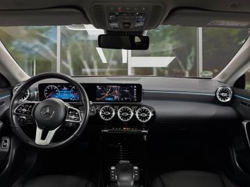 Mercedes CLA 200 Shooting Brake - 9