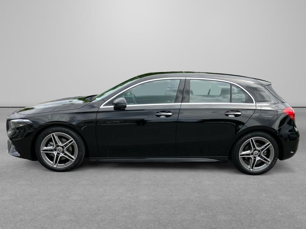 Fahrzeugabbildung Mercedes-Benz A 200 AMG*AHK*DISTR*KAMERA*KEYLESS*NAVI*LED