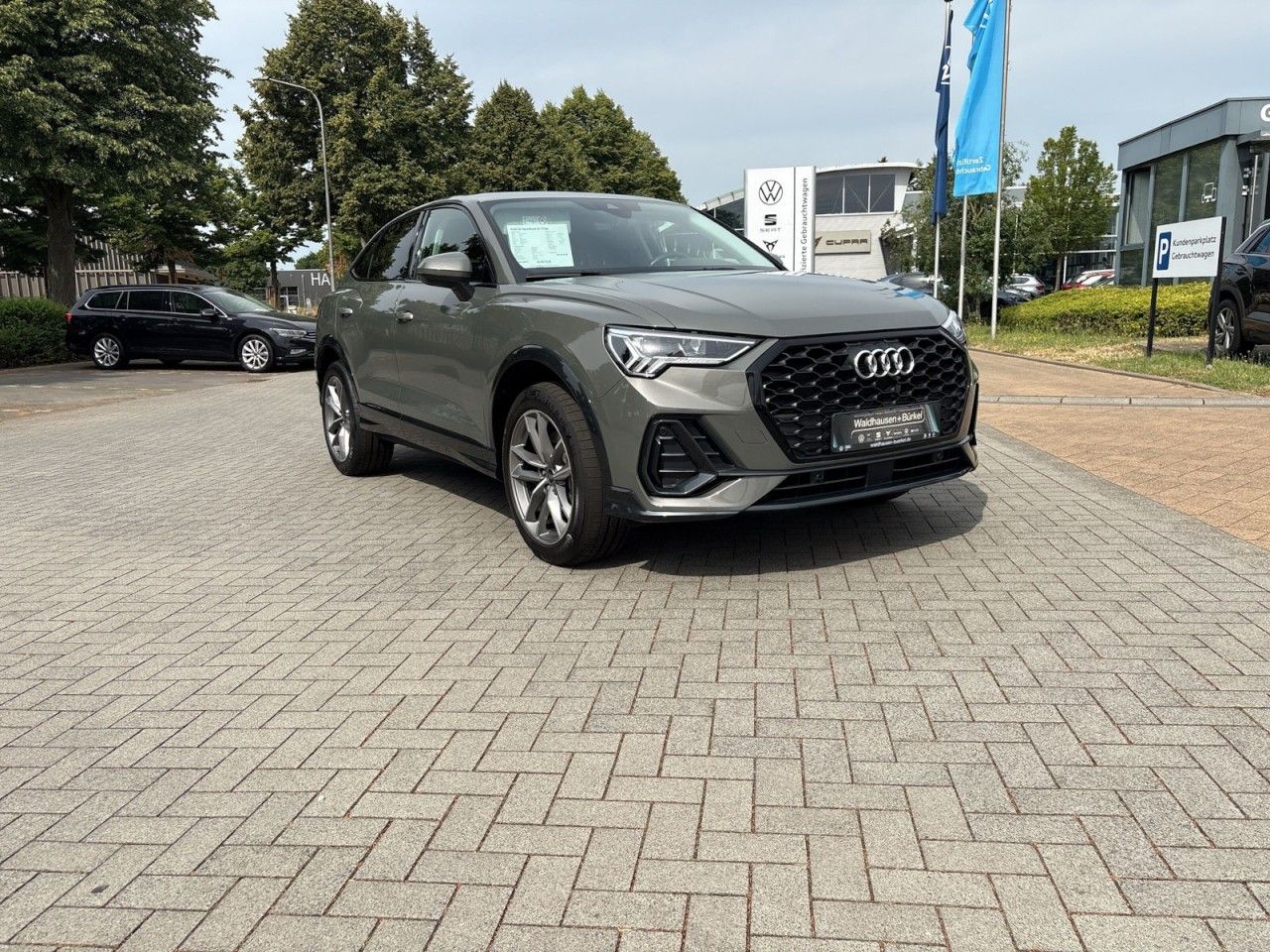 Audi Q3 Sportback 45 TFSIe Klima Navi Leder foto 5