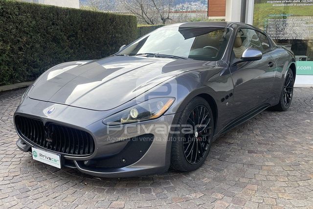 Maserati MASERATI GranTurismo 4.7 V8 automatica S