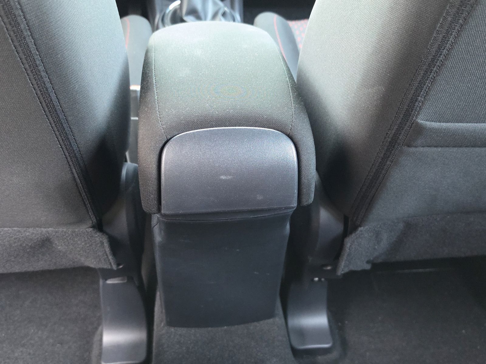Fahrzeugabbildung Mitsubishi ASX Diamant Edition  2WD KAMERA SHZ SERVICE NEU
