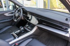 AUDI SQ7 / HUD / LED / PANO / MATRIX / 22-ZOLL