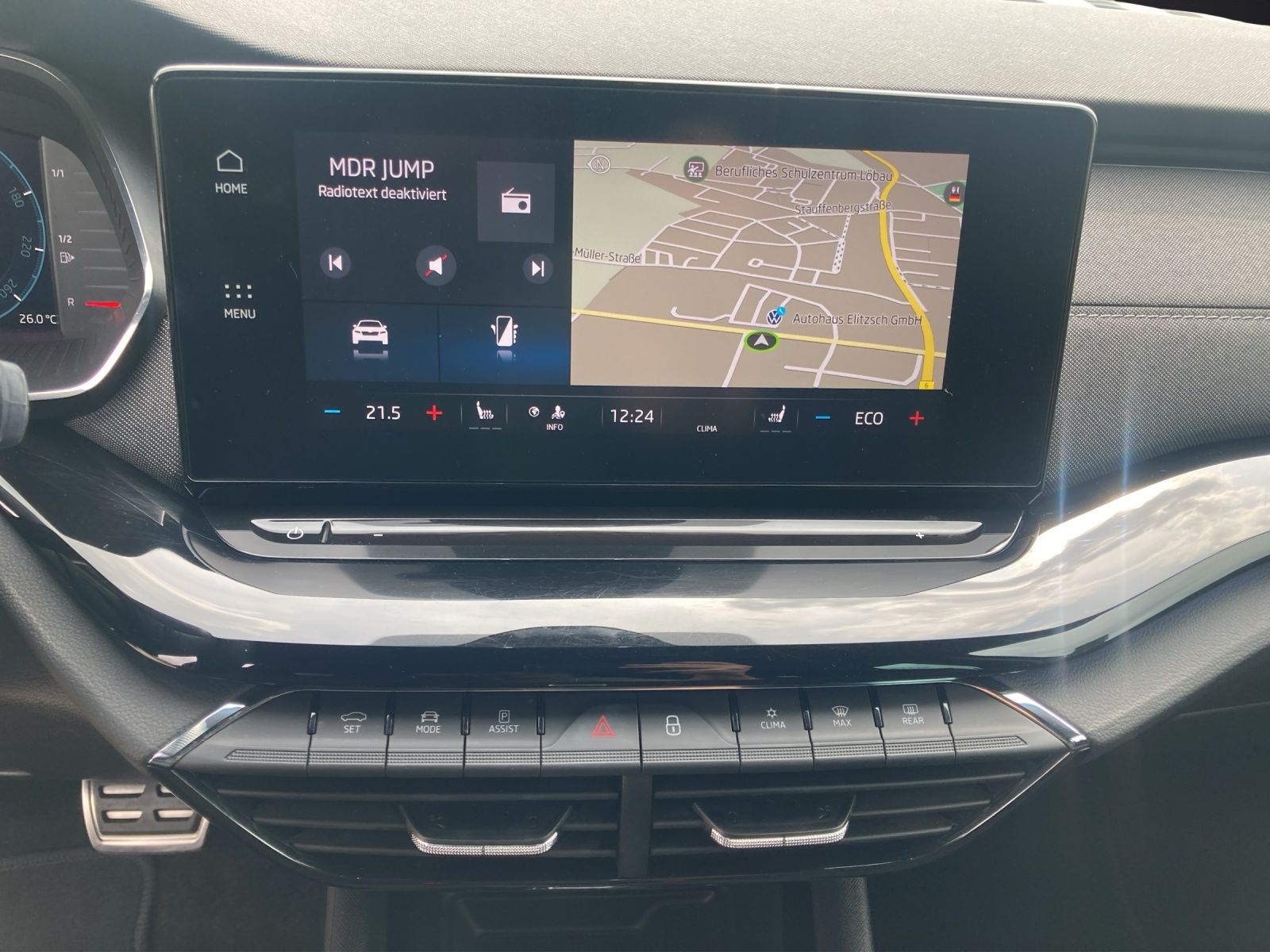 Fahrzeugabbildung SKODA Octavia Combi iV Sportline DSG Matrix AHK Navi H