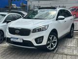 Kia Sorento Platinum Edition 4WD ACC+360°+PANO+AHK - Kia Gebrauchtwagen in Mannheim