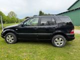 Mercedes-Benz Mercedes ML 430 Text Lesen! - Mercedes-Benz ML 430 mit Benzin-Antrieb