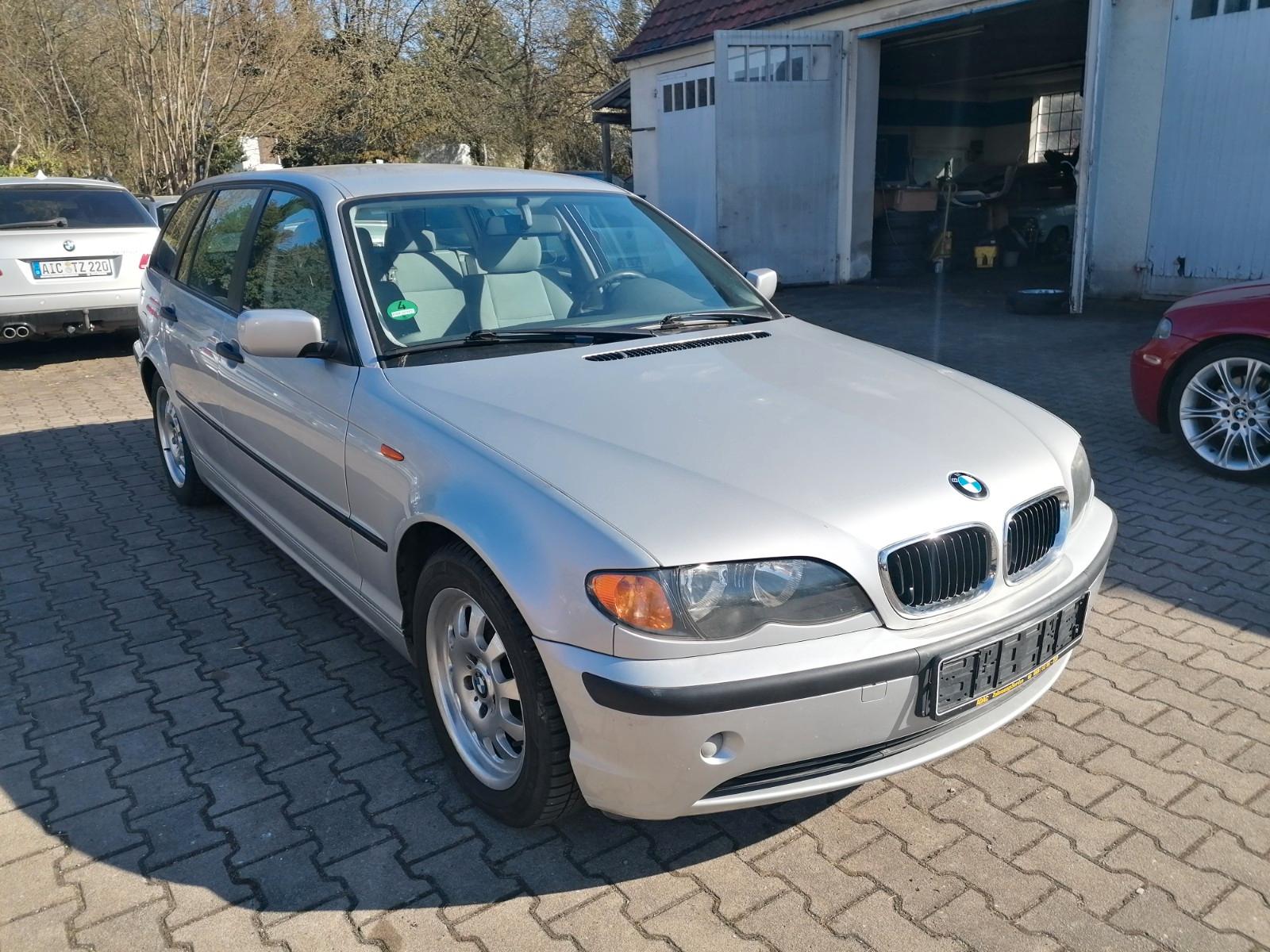 BMW 318i Touring - Klimaautomatik / SHZ / PDC
