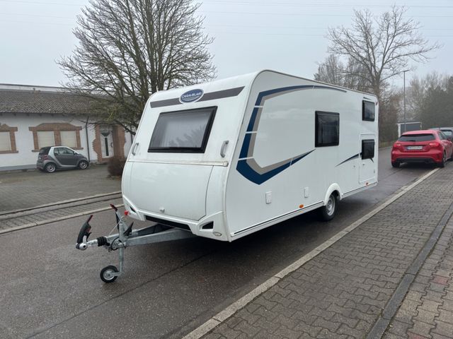 Caravelair STYLE 496 Family