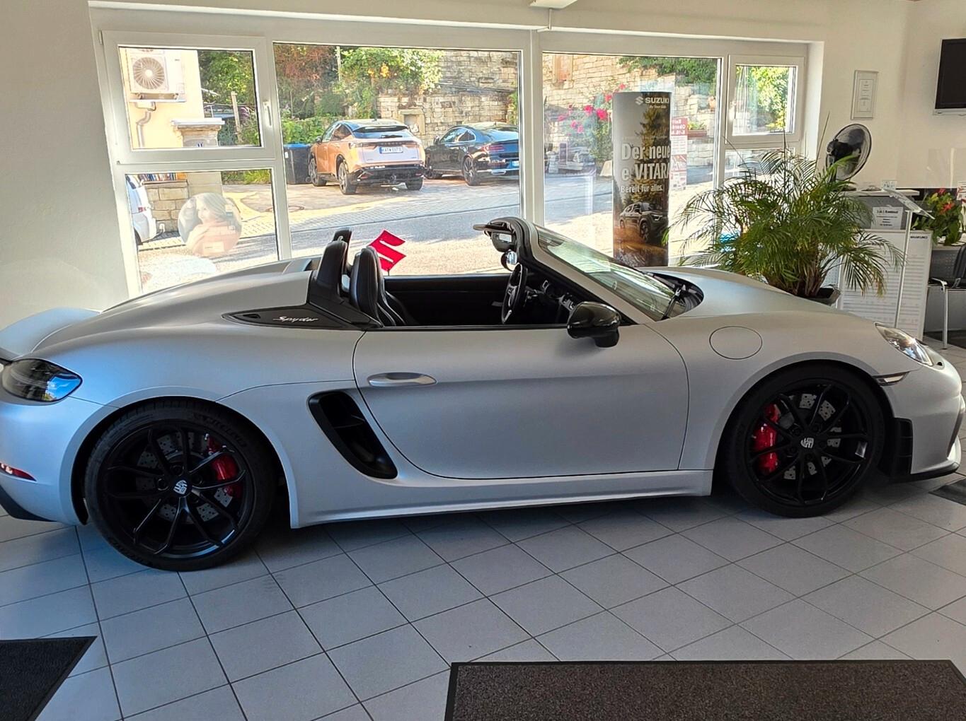 Porsche 718 Boxster Spyder PDK Leder Bose Navi