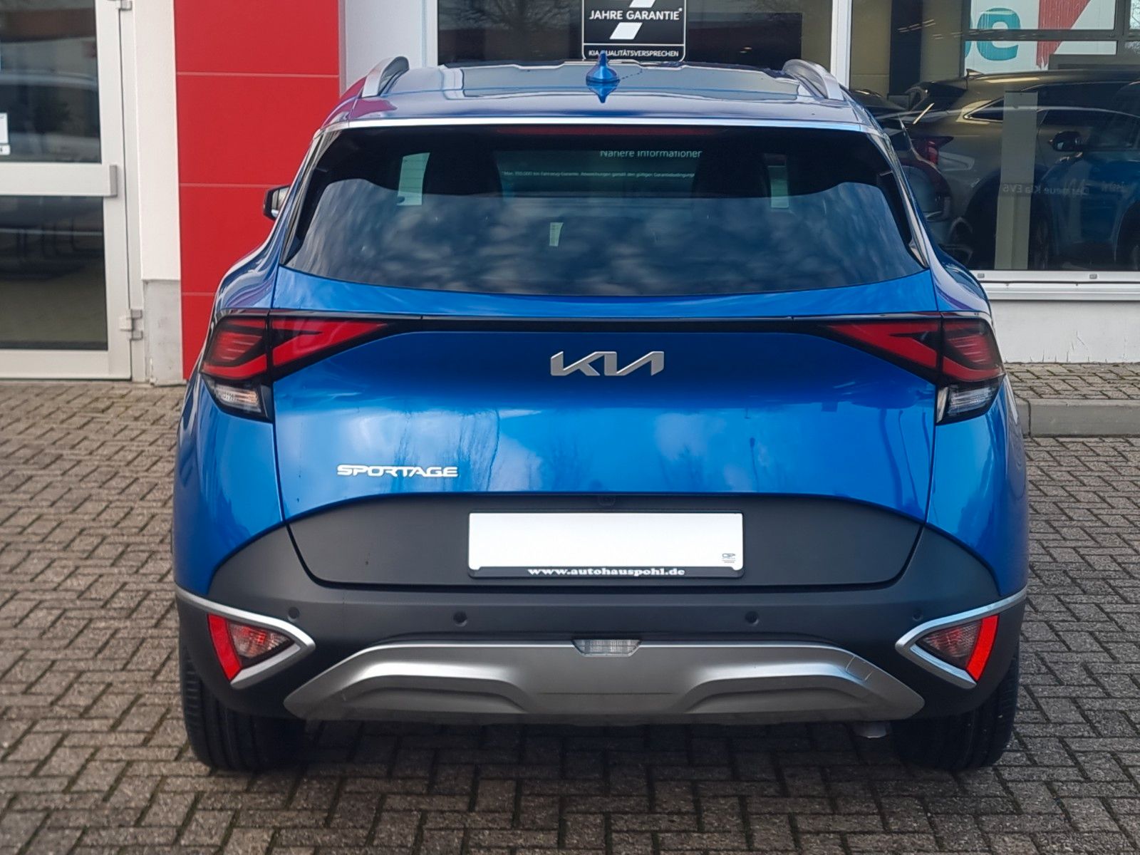 Fahrzeugabbildung Kia SPORTAGE 1.6T 48V 2WD DCT VIS KOM