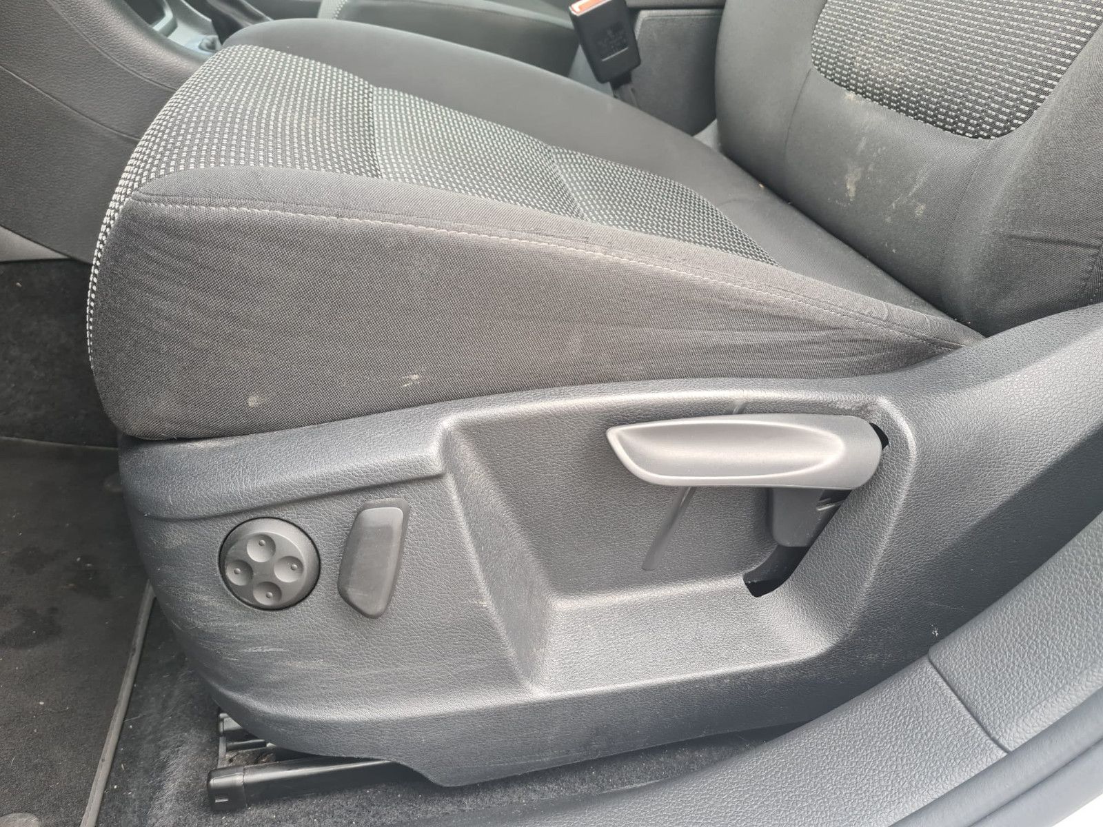 Fahrzeugabbildung SEAT Alhambra Style / NAVI / KAMERA / MWST