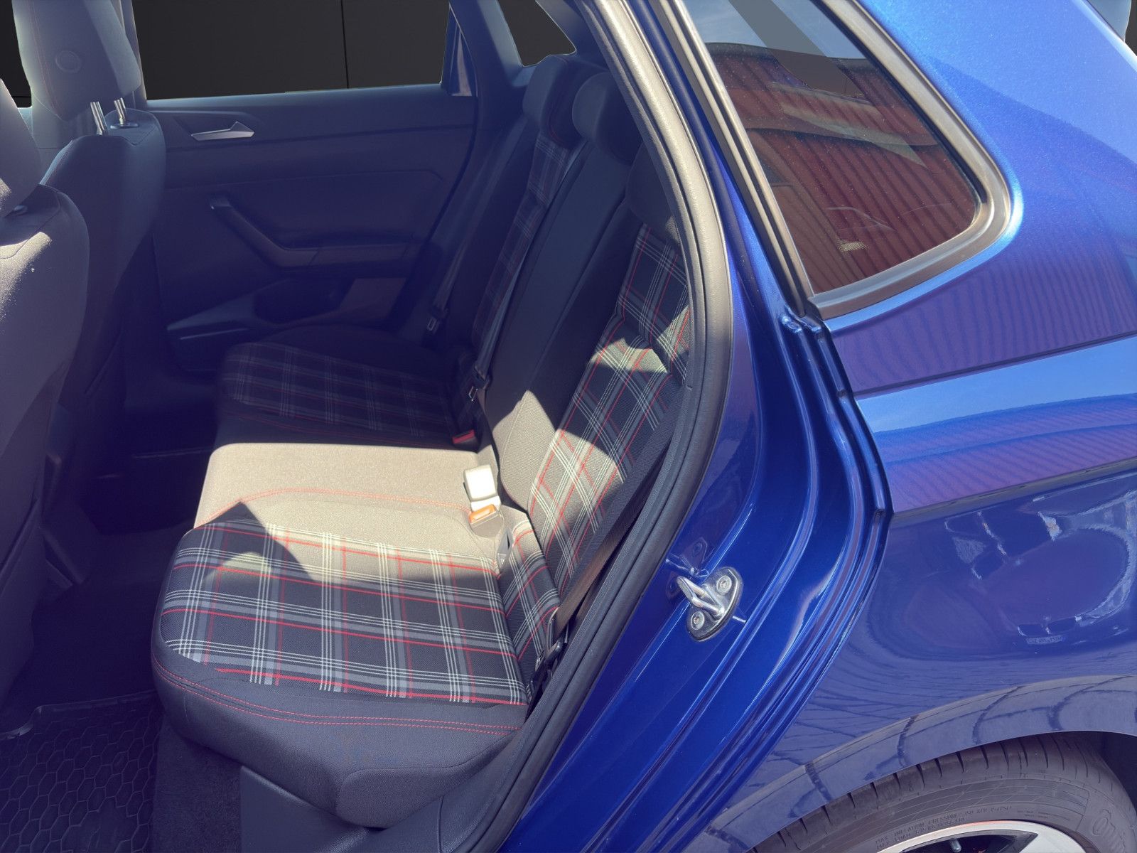 Fahrzeugabbildung Volkswagen Polo VI GTI/ACC/Ambiente/Winter Paket/Sport