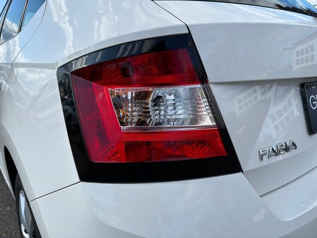 Fahrzeugabbildung SKODA Fabia 1.0l Active ANSCHLUSSGARANTIE+KLIMA+DAB-RA