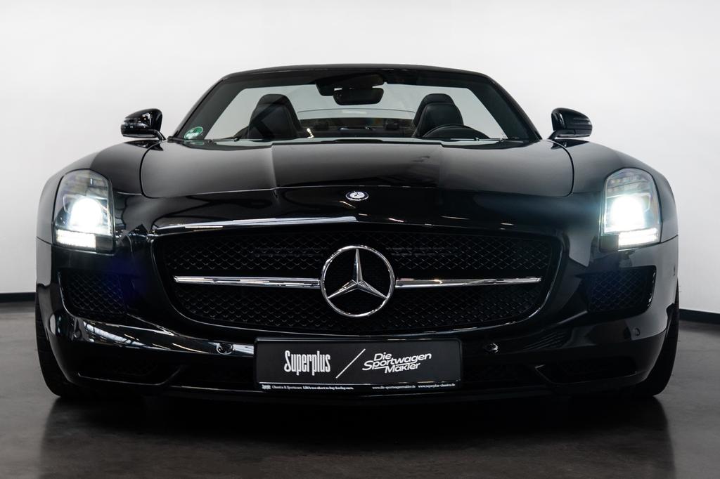 Mercedes-Benz SLS AMG