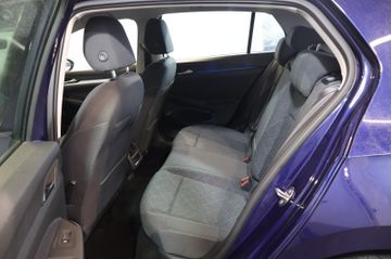 Volkswagen Golf VIII 1.0 TSI Life AID+ACC+LED+CARPLAY