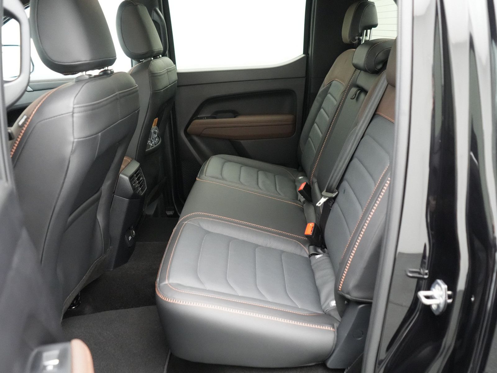 Volkswagen Amarok - Bild 10