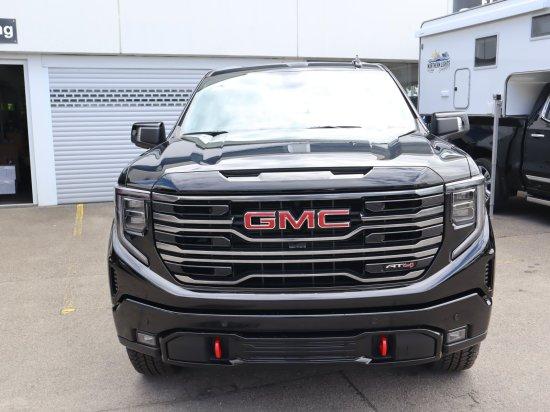 GMC Sierra 6,2ltr V8 AT4 Offorad HUD 4 Jahre Garanti