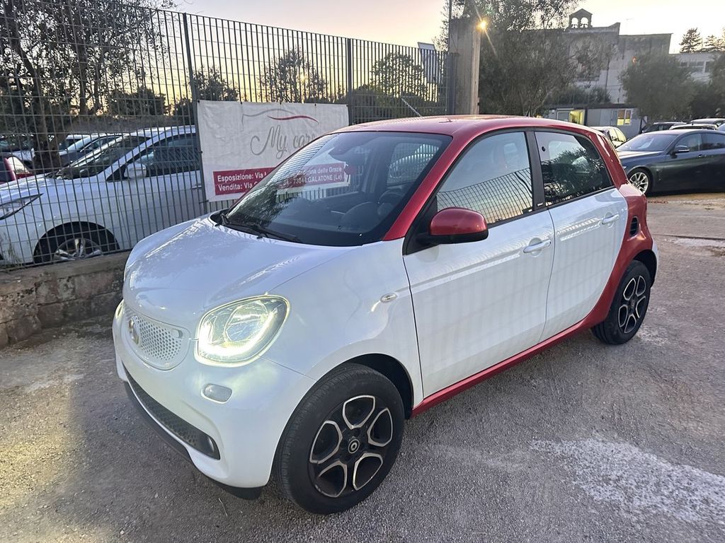 Image of Smart ForFour