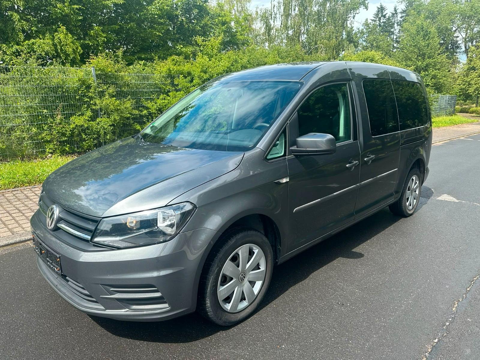 Volkswagen Caddy Maxi 2.0 TDI DSG Klima Rollstuhlrampe 7Sit