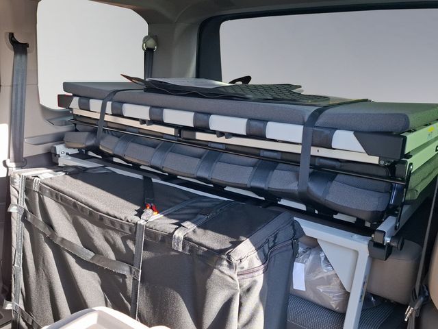 T7 Multivan Life "Edition" Motor: 1,5 l eHybrid 