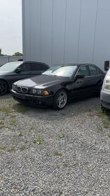 BMW e39 530i - BMW 530 mit Benzin-Antrieb: Limousine, 530i E39