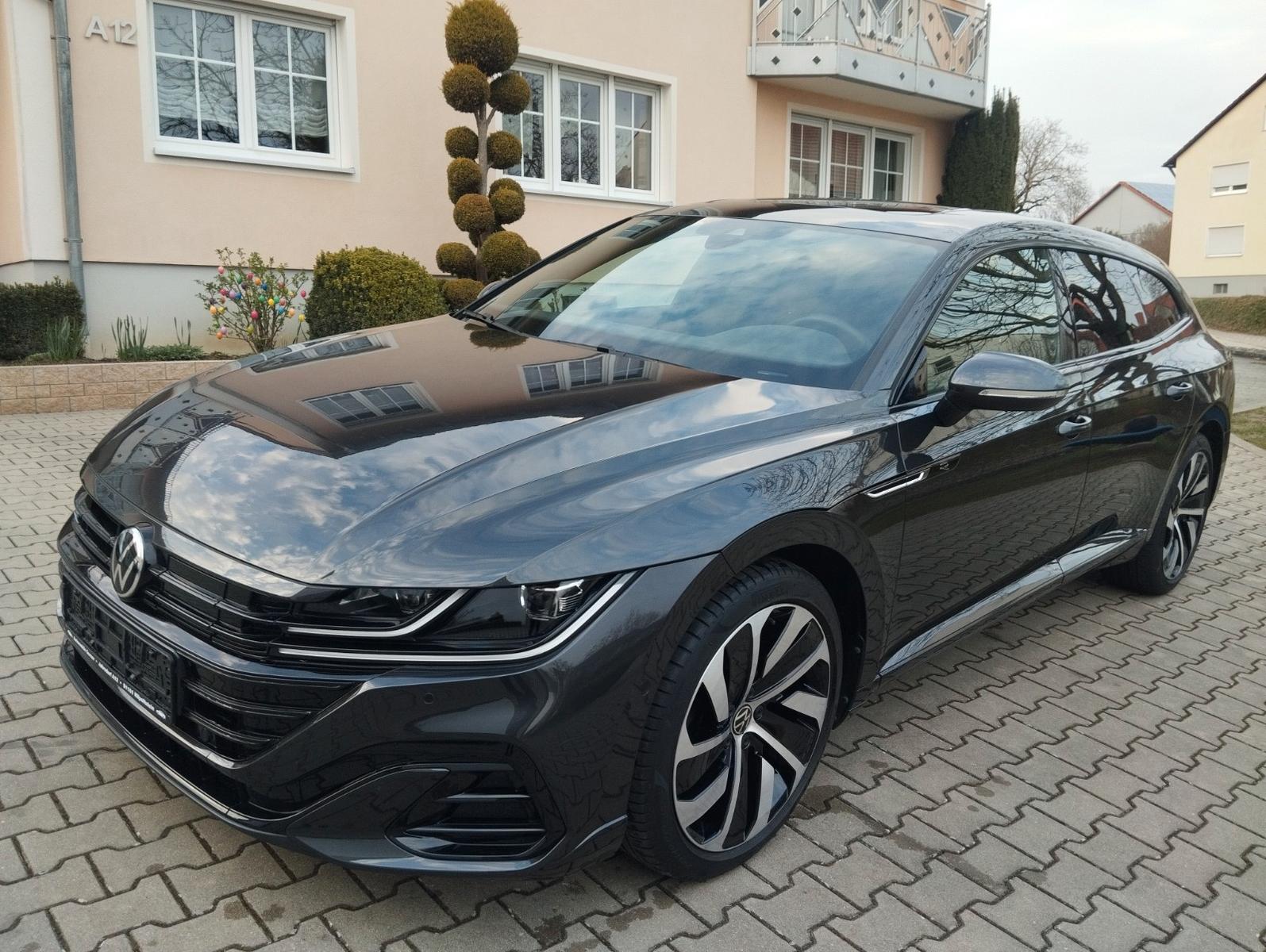 Volkswagen Arteon Shooting Brake R-Line eHybrid, AHK, PDC