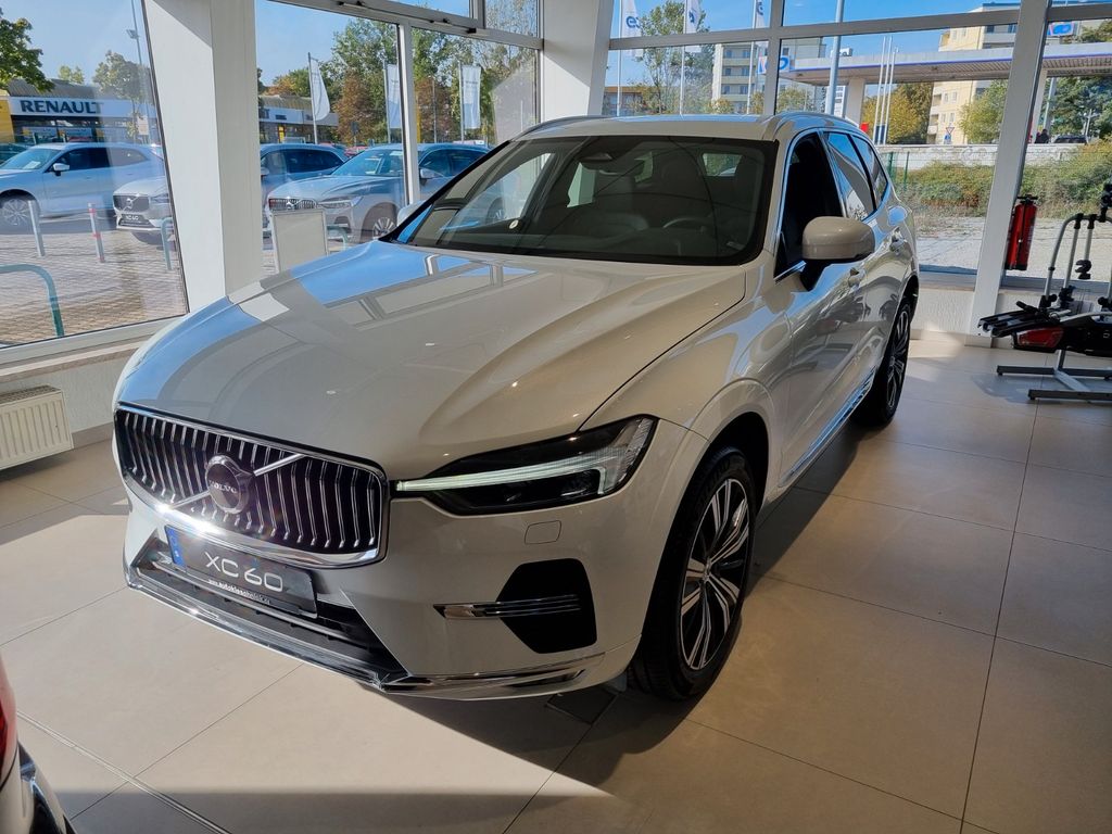 Volvo XC 60 Plus Bright AWD LED T-Leder ACC Wipa