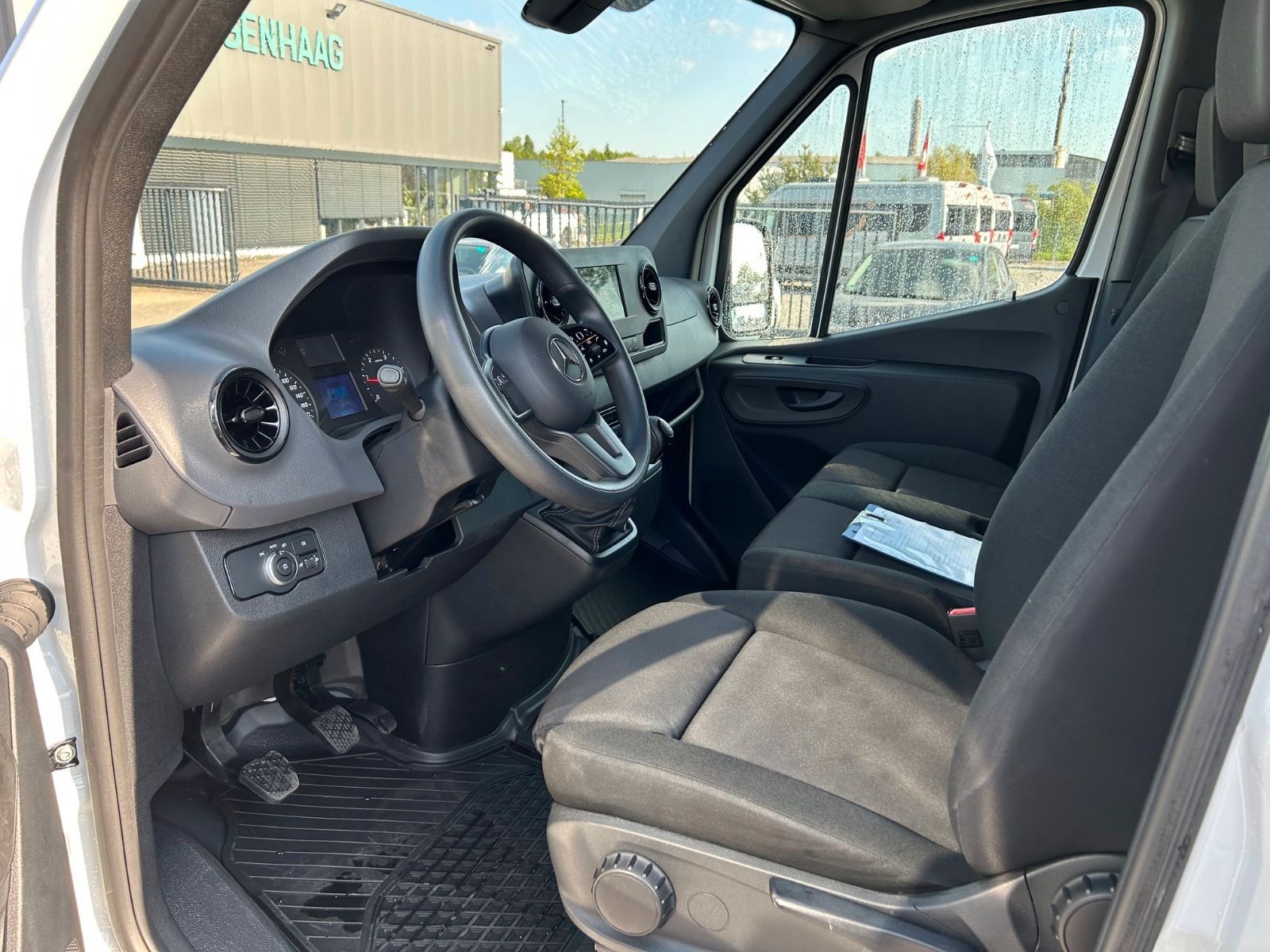 Fahrzeugabbildung Mercedes-Benz Sprinter III  317 CDI L3H2 Navi AHK