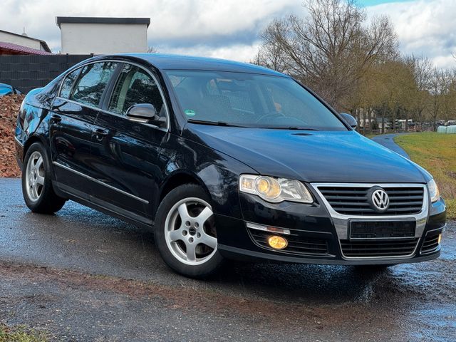 Volkswagen Passat 2.0 TDI Limo*I.HAND*DSG*TEMP*SITZHZNG*