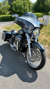 Harley-Davidson Street Glide - Angebote entsprechen deinen Suchkriterien