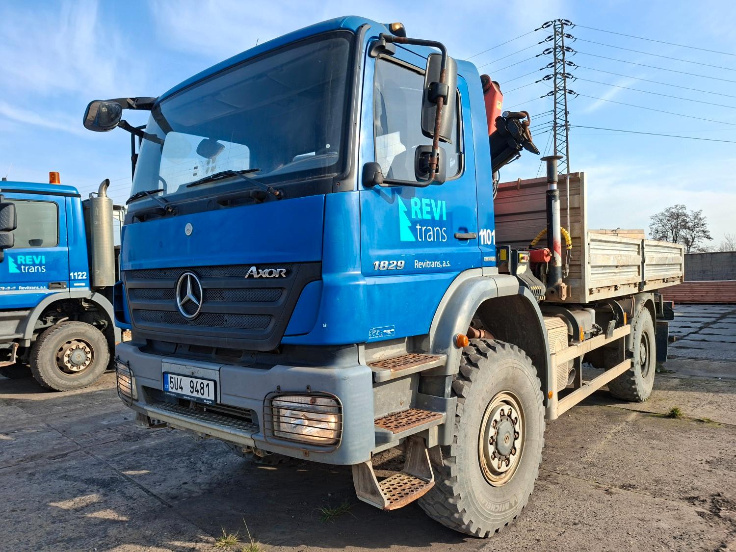 Mercedes-Benz AXOR 1829 A 4X4 + HR